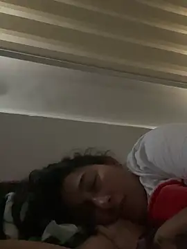 Snapshot of andreaisis2 chatting on February 27, 9:47 pm andreaisis2 online show from February 27, 9:47 pm