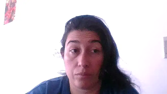 Snapshot of andreaisis2 chatting on December 17, 12:32 pm andreaisis2 online show from December 17, 12:32 pm