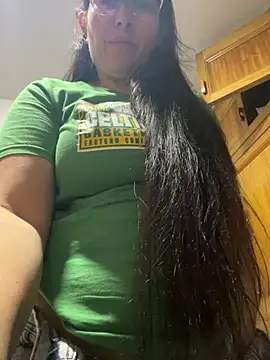 andreaisis2 online show from April 22, 8:04 pm