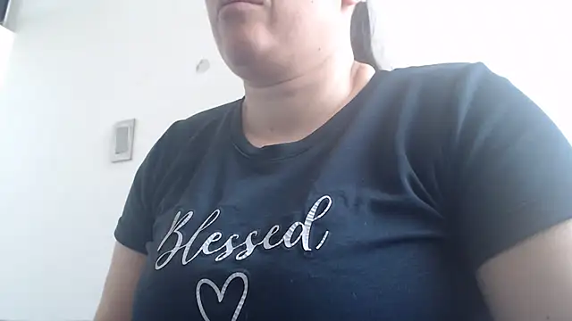 andreaisis2 online show from May 23, 4:50 pm