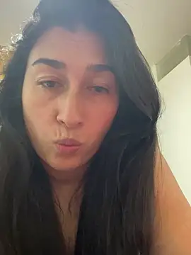 Snapshot of andreaisis2 chatting on January 10, 9:31 pm andreaisis2 online show from January 10, 9:31 pm