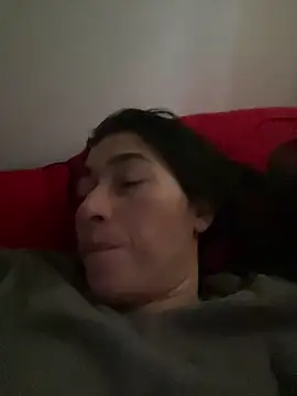 Snapshot of andreaisis2 chatting on February 21, 7:38 pm andreaisis2 online show from February 21, 7:38 pm