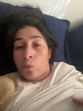 andreaisis2 online show from May 17, 8:31 pm