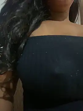 Snapshot of bea3liz chatting on November 27, 1:11 pm bea3liz online show from November 27, 1:11 pm