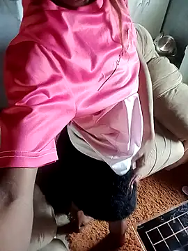 Slenderxxx2 online show from April 14, 8:52 am