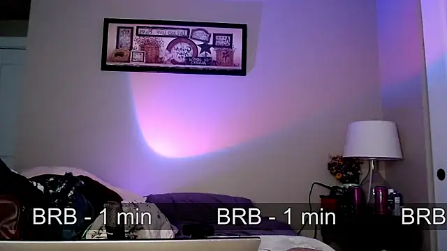 Snapshot of Snarfle82 chatting on December 15, 9:42 pm Snarfle82 online show from December 15, 9:42 pm