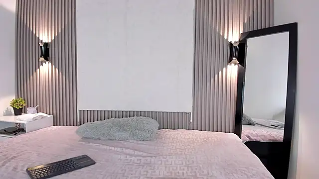 Snapshot of Zafiiraa chatting on January 10, 3:35 am Zafiiraa online show from January 10, 3:35 am