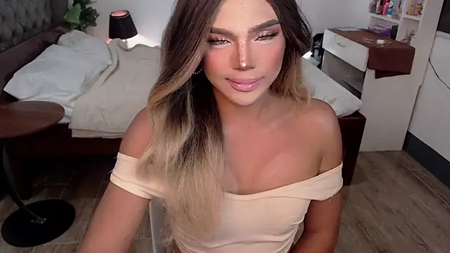 Snapshot of liaa_lurrecams chatting on June 10, 7:31 am liaa lurrecams online show from June 10, 7:31 am