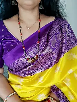 Snapshot of Indian_desi_wife chatting on November 22, 3:05 am Indian desi wife online show from November 22, 3:05 am
