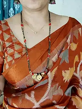 Snapshot of Indian_desi_wife chatting on November 12, 2:04 am Indian desi wife online show from November 12, 2:04 am