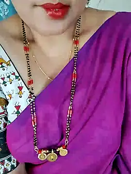Snapshot of Indian_desi_wife chatting on September 24, 2:18 am Indian desi wife online show from September 24, 2:18 am