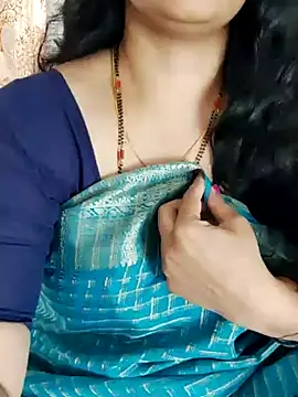 Snapshot of Indian_desi_wife chatting on January 18, 3:09 am Indian desi wife online show from January 18, 3:09 am