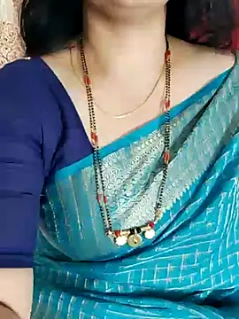 Snapshot of Indian_desi_wife chatting on January 15, 2:38 am Indian desi wife online show from January 15, 2:38 am