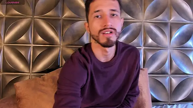 sam bisex online show from April 2, 4:08 am