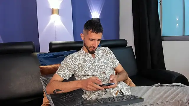 sam bisex online show from March 10, 2:04 am