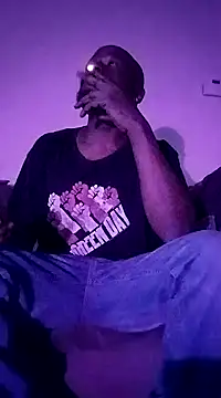 Snapshot of Daddy_hook chatting on February 16, 2:09 am Daddy hook online show from February 16, 2:09 am