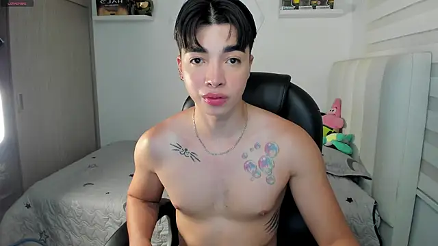 santy7v7 online show from November 19, 1:00 pm