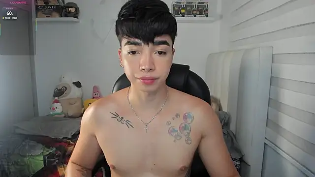 santy7v7 online show from March 7, 1:38 pm