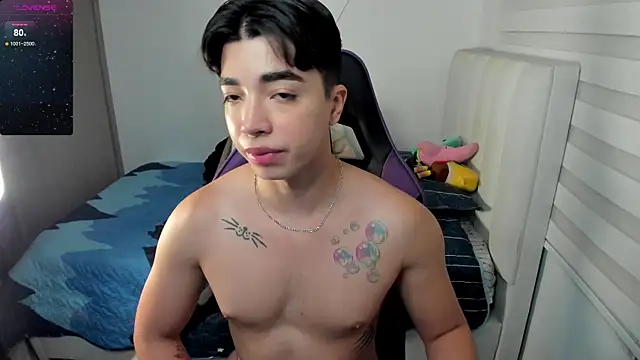 santy7v7 online show from October 24, 1:21 pm