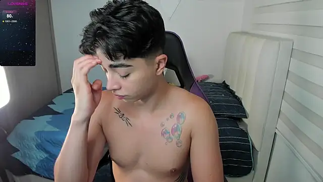 santy7v7 online show from September 23, 1:29 pm