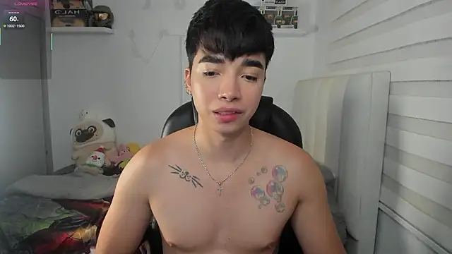 santy7v7 online show from March 13, 1:27 pm