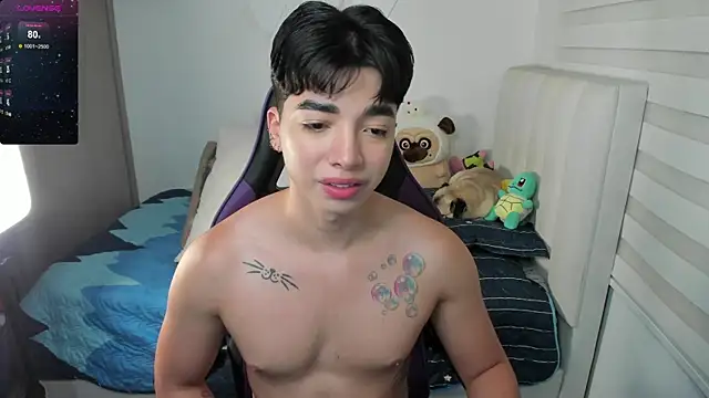 santy7v7 online show from September 28, 12:23 pm