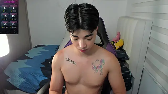 santy7v7 online show from September 25, 1:17 pm