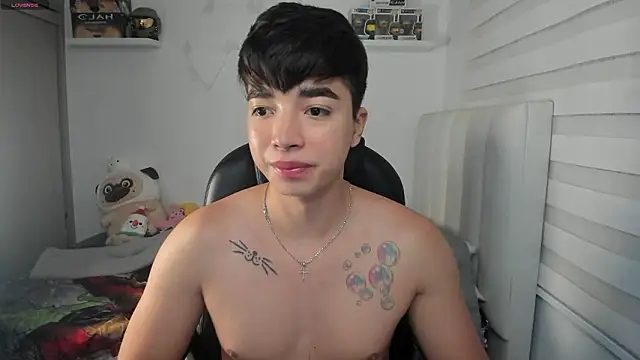 santy7v7 online show from March 14, 1:28 pm