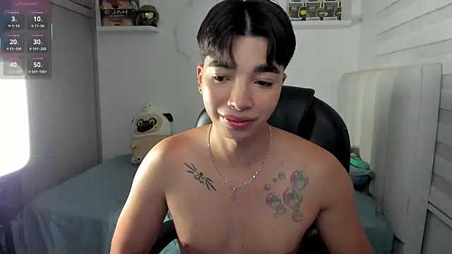 Snapshot of santy7v7 chatting on January 17, 2:09 pm santy7v7 online show from January 17, 2:09 pm