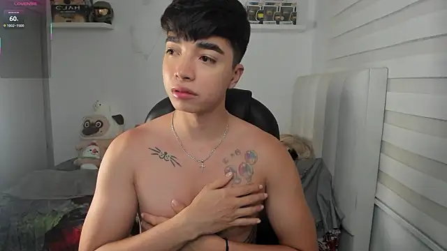 Snapshot of santy7v7 chatting on March 3, 1:29 pm santy7v7 online show from March 3, 1:29 pm