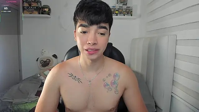 santy7v7 online show from April 9, 1:28 pm