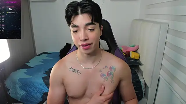 santy7v7 online show from October 19, 1:25 pm