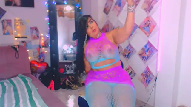 sweet vanessa 22 online show from May 31, 12:16 am