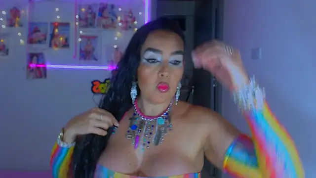 Snapshot of sweet_vanessa_22 chatting on January 25, 3:09 am sweet vanessa 22 online show from January 25, 3:09 am