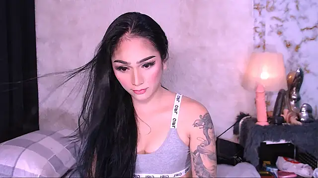 Snapshot of Oriental_Tiara chatting on March 16, 9:49 am Oriental Tiara online show from March 16, 9:49 am