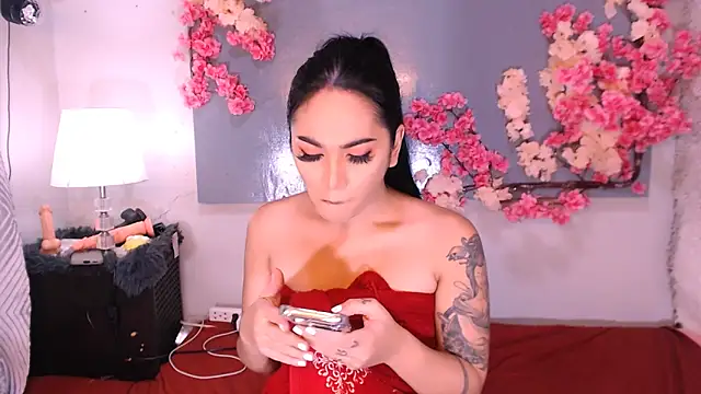 Snapshot of Oriental_Tiara chatting on September 21, 3:50 pm Oriental Tiara online show from September 21, 3:50 pm