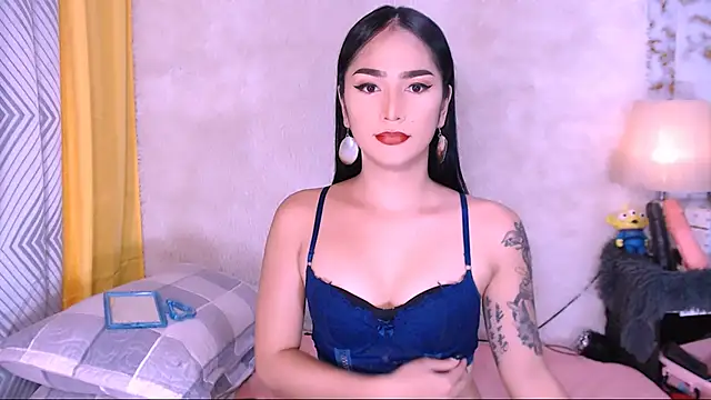 Snapshot of Oriental_Tiara chatting on February 1, 6:08 pm Oriental Tiara online show from February 1, 6:08 pm