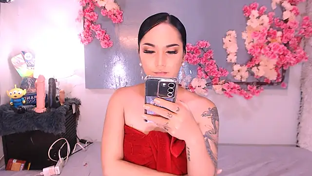 Snapshot of Oriental_Tiara chatting on October 9, 3:01 pm Oriental Tiara online show from October 9, 3:01 pm