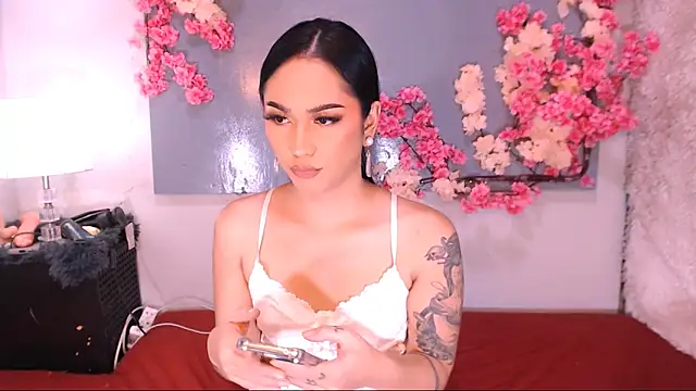 Snapshot of Oriental_Tiara chatting on September 11, 1:22 pm Oriental Tiara online show from September 11, 1:22 pm