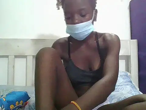 sweetchic  online show from November 17, 6:45 pm