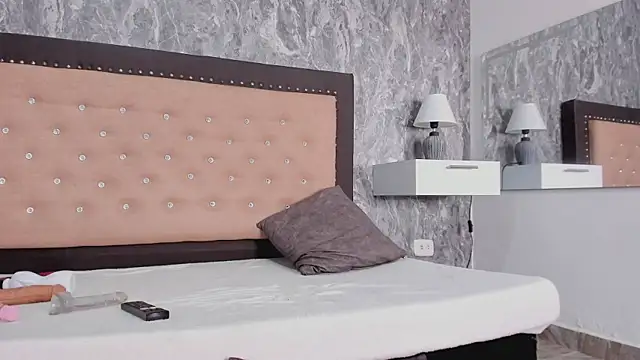 Lia sarahi online show from November 27, 11:54 am