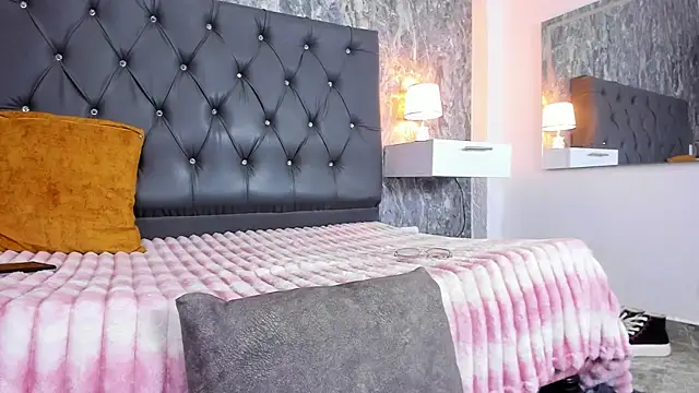 Snapshot of Lia_sarahi chatting on February 11, 7:47 pm Lia sarahi online show from February 11, 7:47 pm