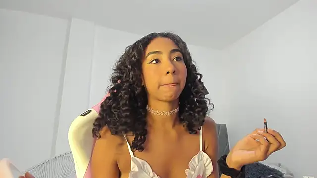 khaliope online show from January 14, 8:01 pm