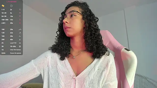 khaliope online show from March 1, 10:21 pm