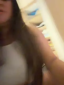 Snapshot of lena_paulxo chatting on May 25, 10:25 am lena paulxo online show from May 25, 10:25 am