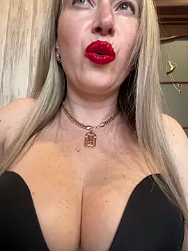 Kittenforyou online show from March 18, 1:01 pm