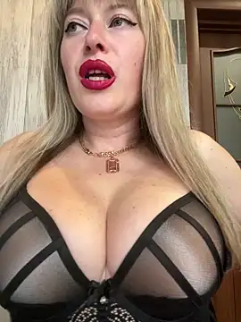 Kittenforyou online show from March 6, 12:33 pm