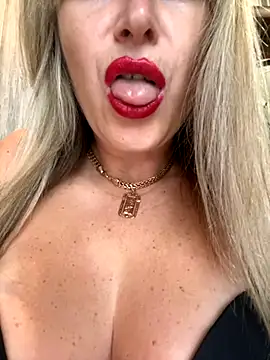 Kittenforyou online show from October 12, 12:50 pm