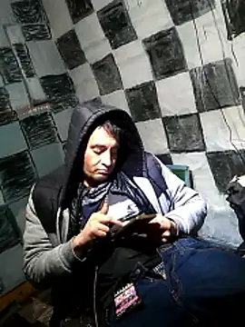 Wero4200 online show from January 13, 4:44 pm