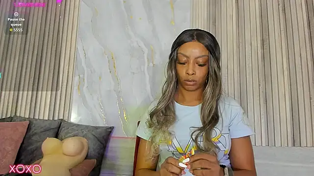 BriannaChelsea online show from November 19, 12:05 pm